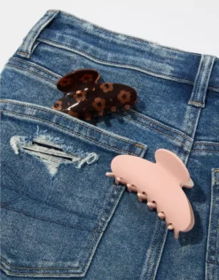 AEO Embossed Flower Claw Clip 2-Pack