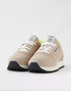 Aerie Reebok Classic Leather Ripple Sneaker -Aerie Fashion Shop 0722 6836 676 d1