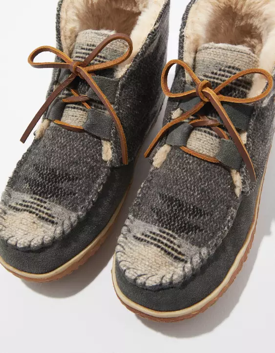 Minnetonka Women's Torrey Bootie 2 Minnetonka Women's Torrey Bootie - Image 2