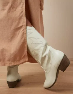 AE Sun Cowboy Boot -Aerie Fashion Shop 1414 6193 210 ob