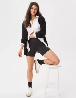 OFFLINE By Aerie The Hugger 5" Bike Short