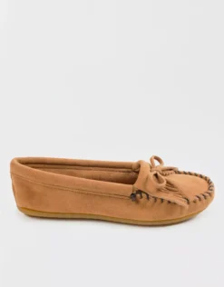 Minnetonka Women's Kilty Hardsole Moccasin -Aerie Fashion Shop 7410 1150 256 b